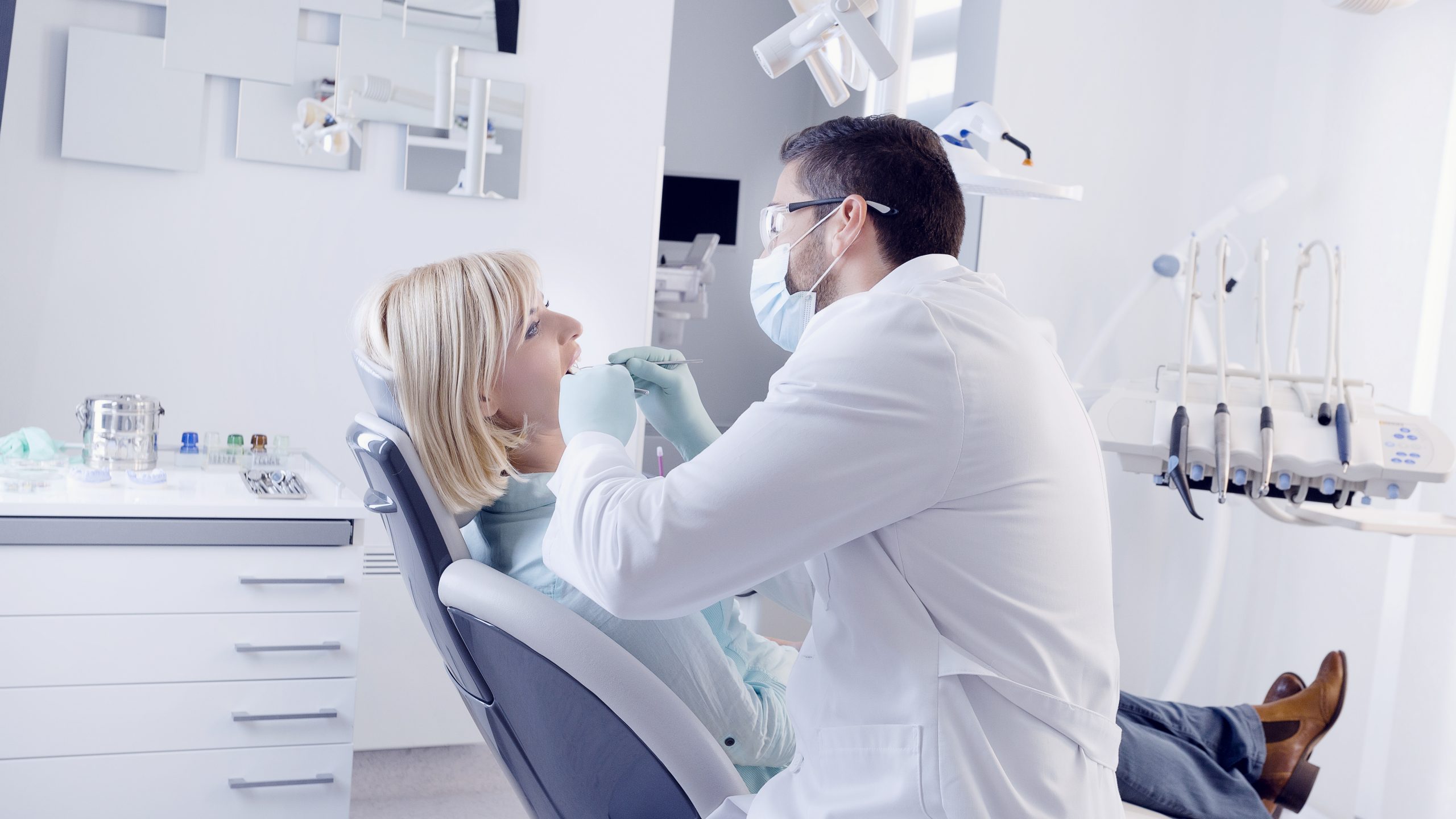 Dentist in Altoona, WI